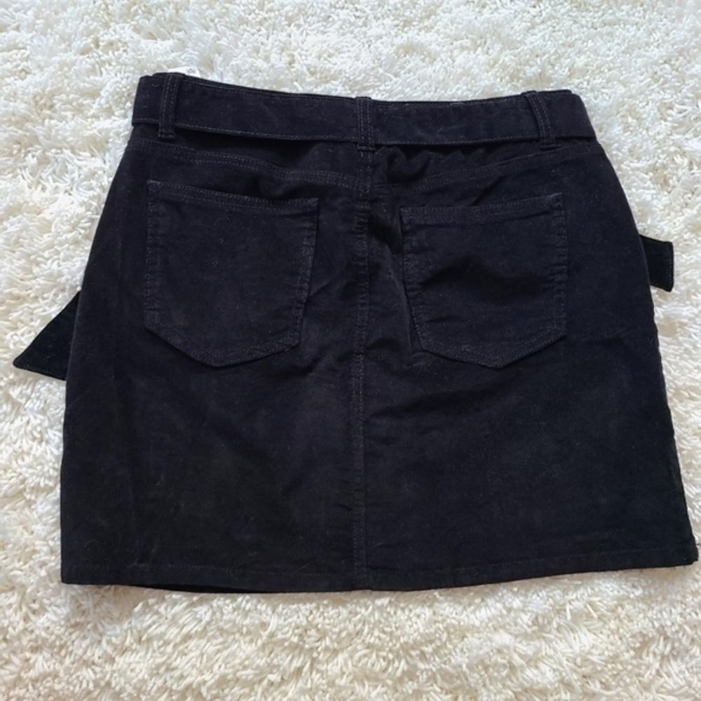 Belted Vanilla Star‎ Black Mini Skirt - Picture 4 of 5